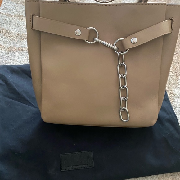 Alexander Wang Handbags - Alexander Wang silver chain tote bag